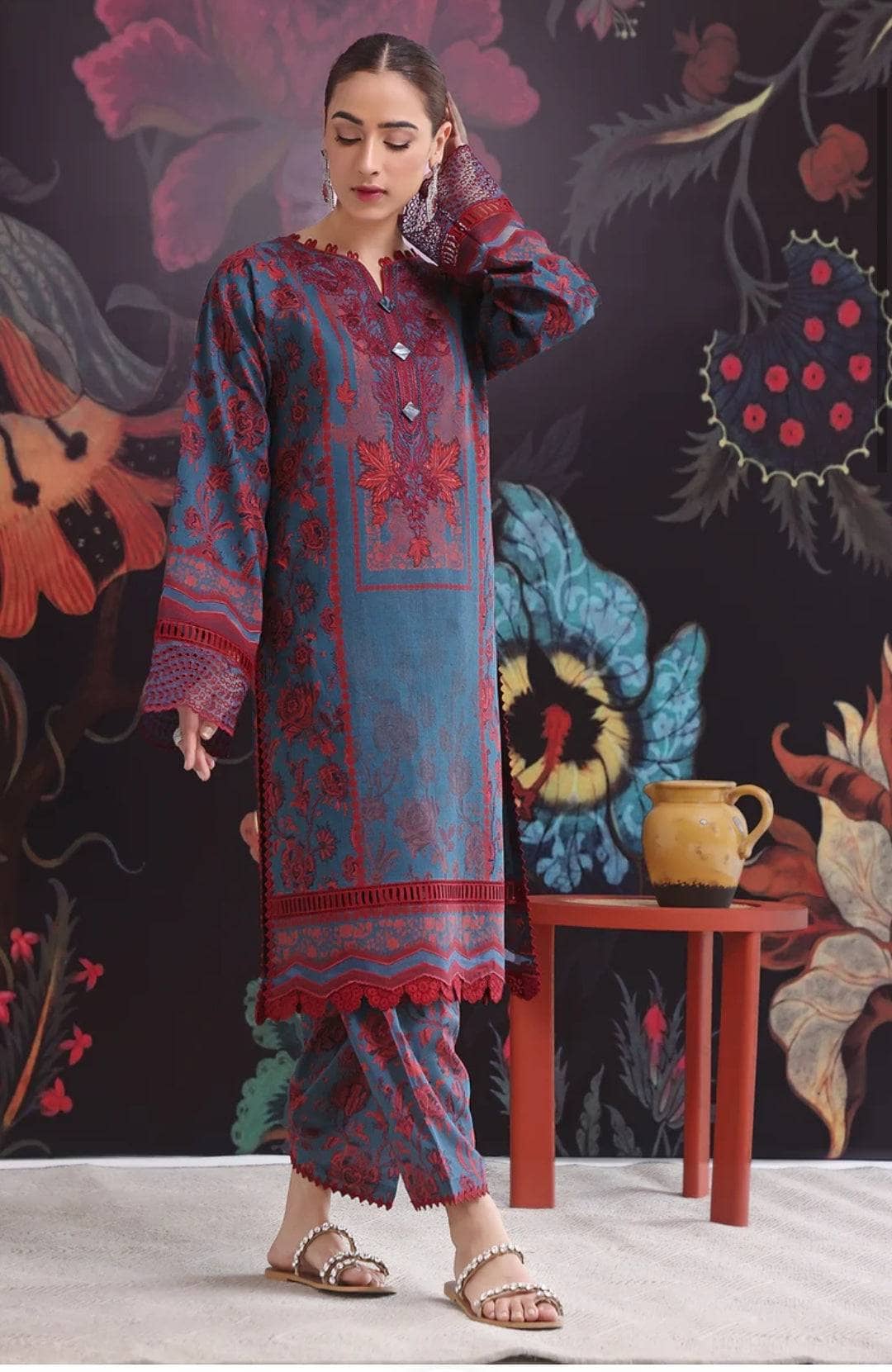 img_jade_flora_lawn_22_awwal_boutique