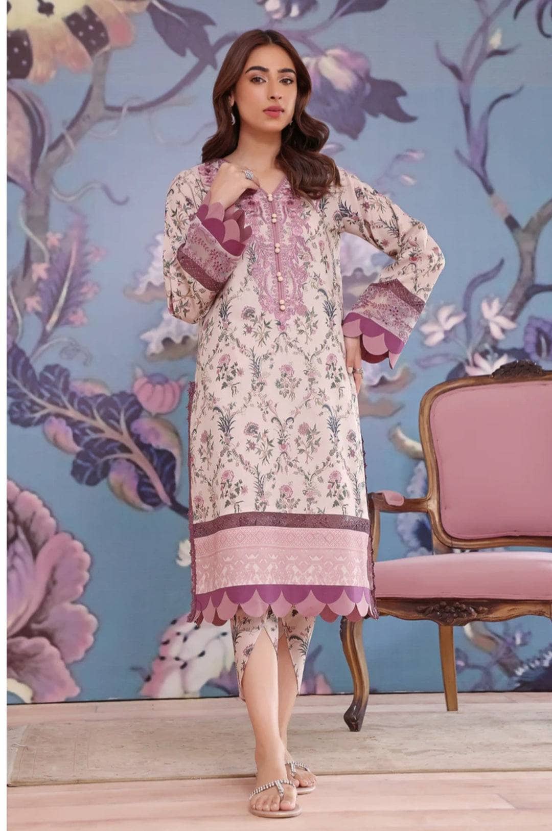 img_jade_flora_lawn_22_awwal_boutique