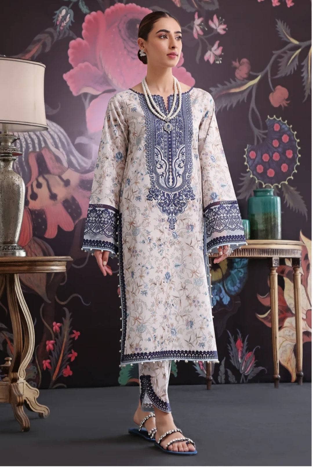 img_jade_flora_lawn_22_awwal_boutique