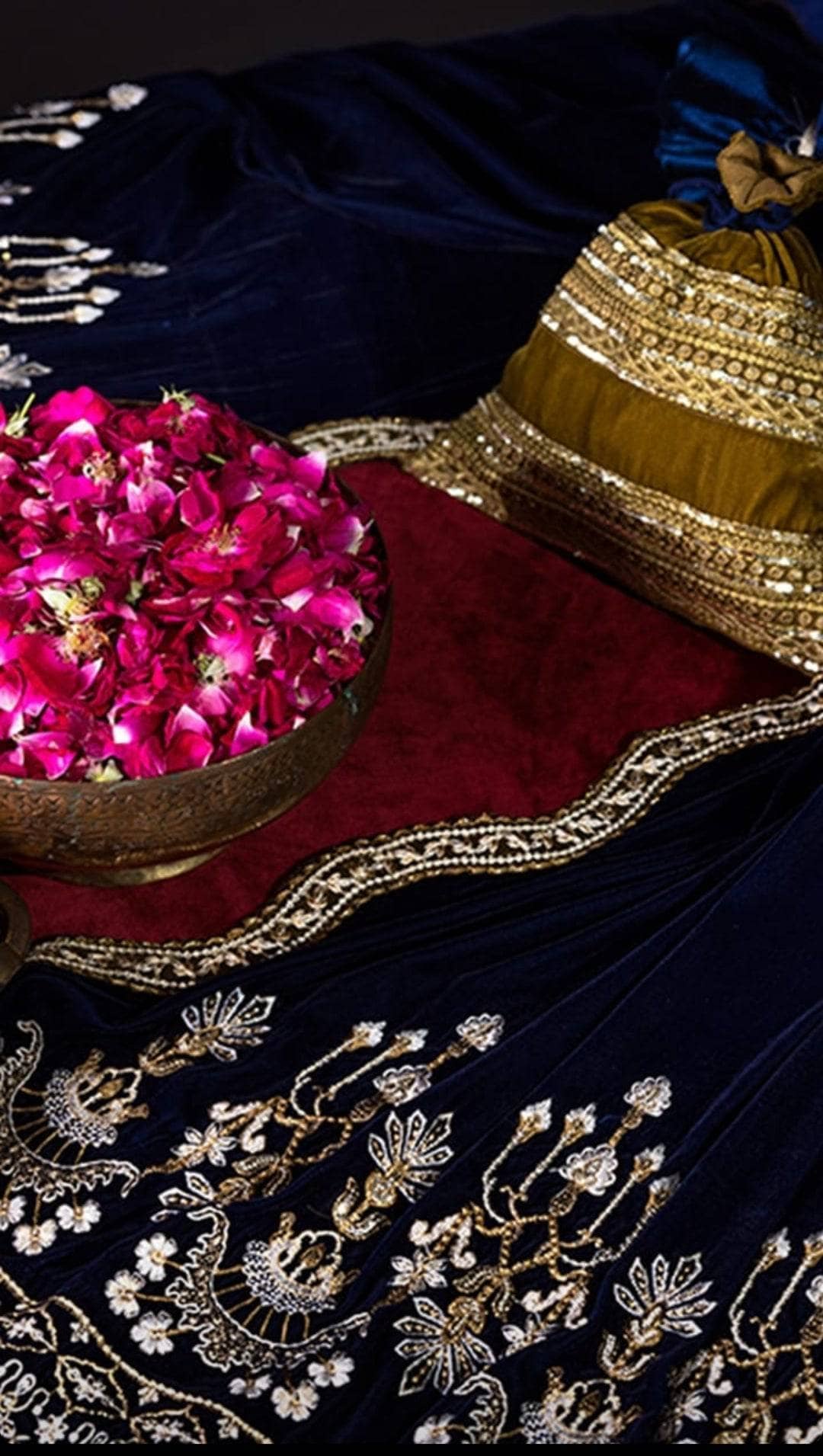 img_nureh_maya_velvet_awwal_boutique