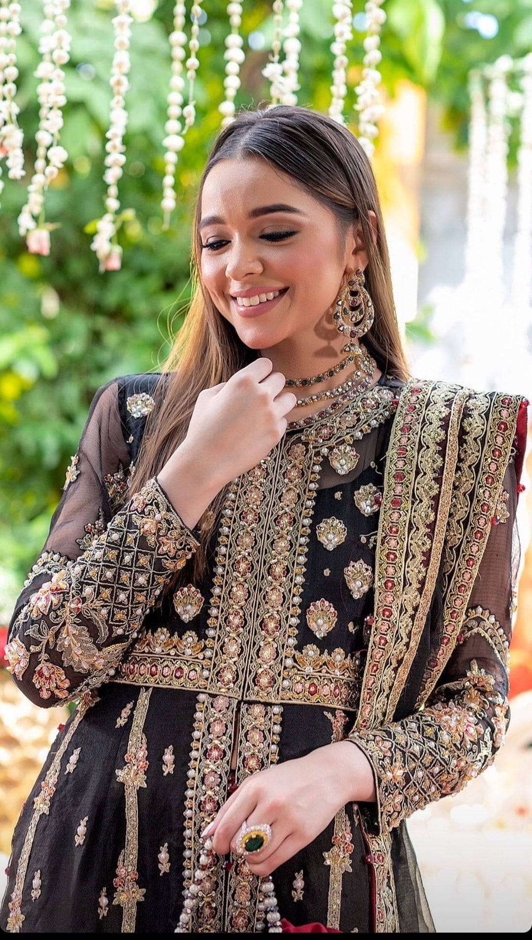 img_maria_osama_khan_wedding_edition_awwal_boutique