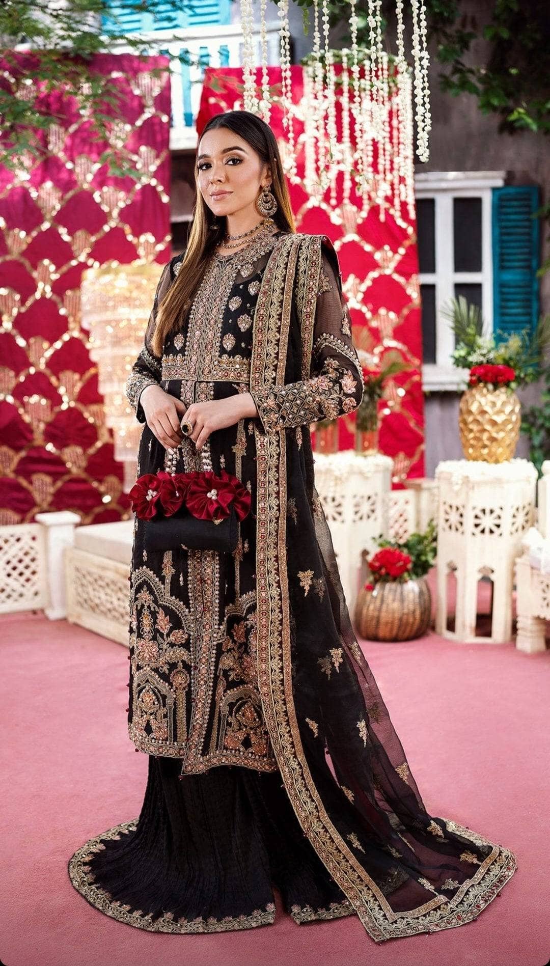 img_maria_osama_khan_wedding_edition_awwal_boutique