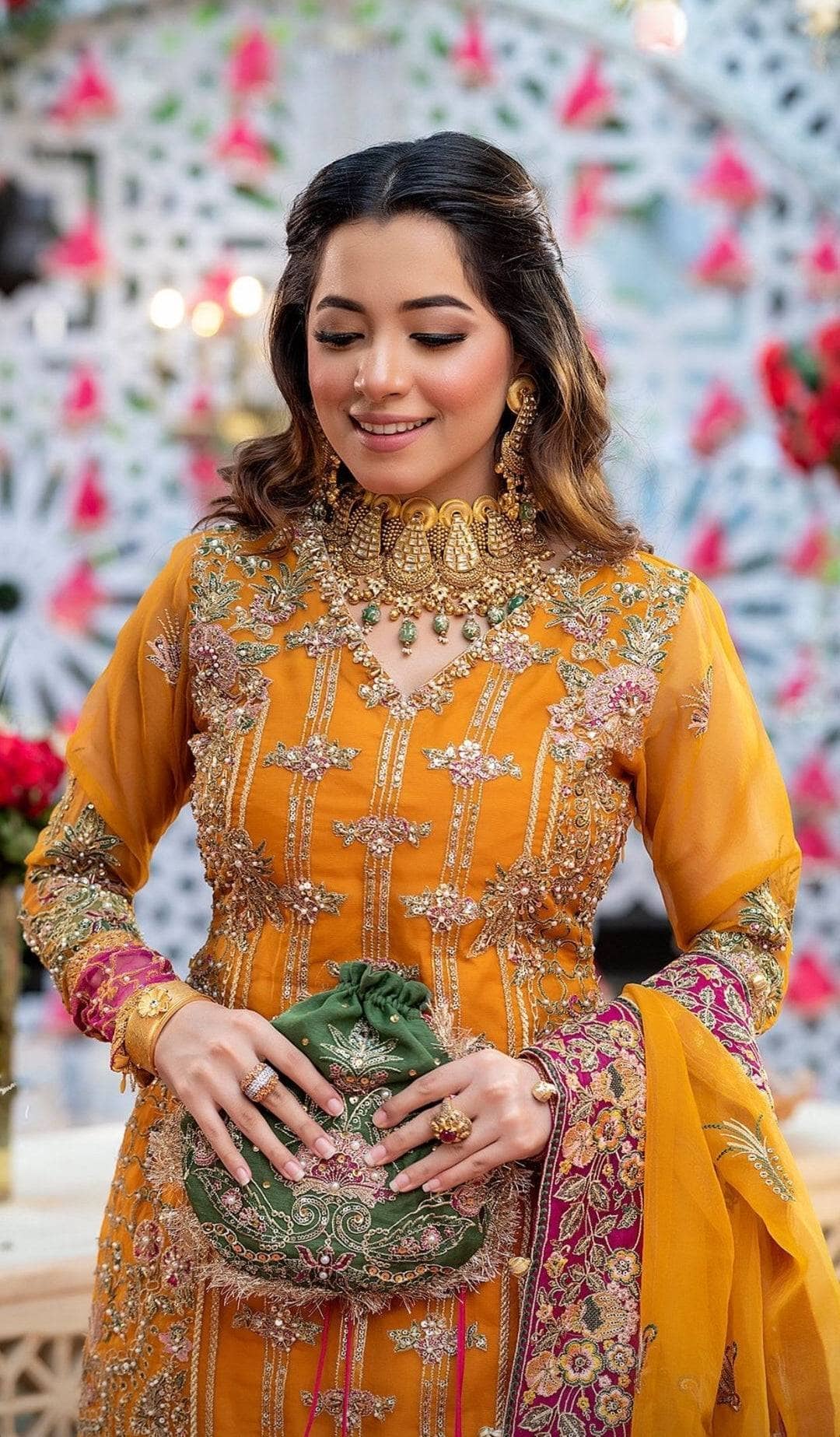 img_maria_osama_khan_wedding_edition_awwal_boutique