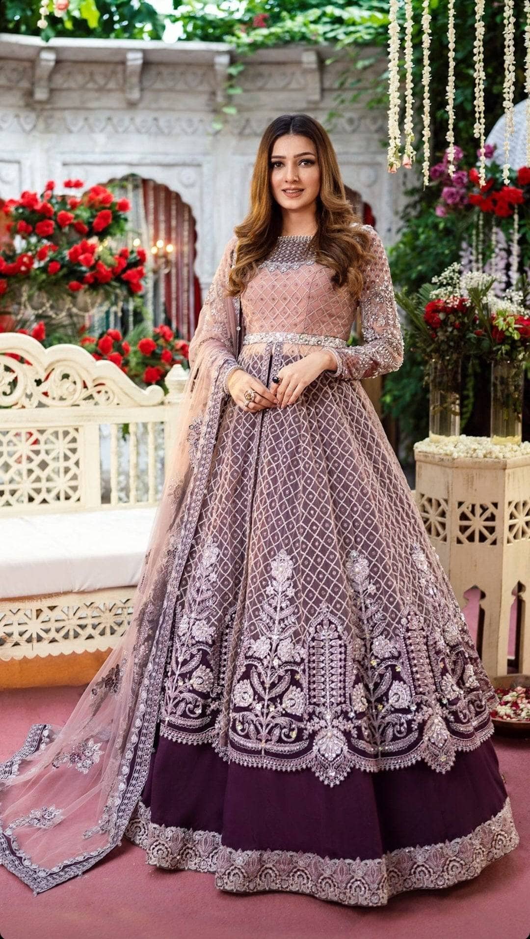 img_maria_osama_khan_wedding_edition_awwal_boutique