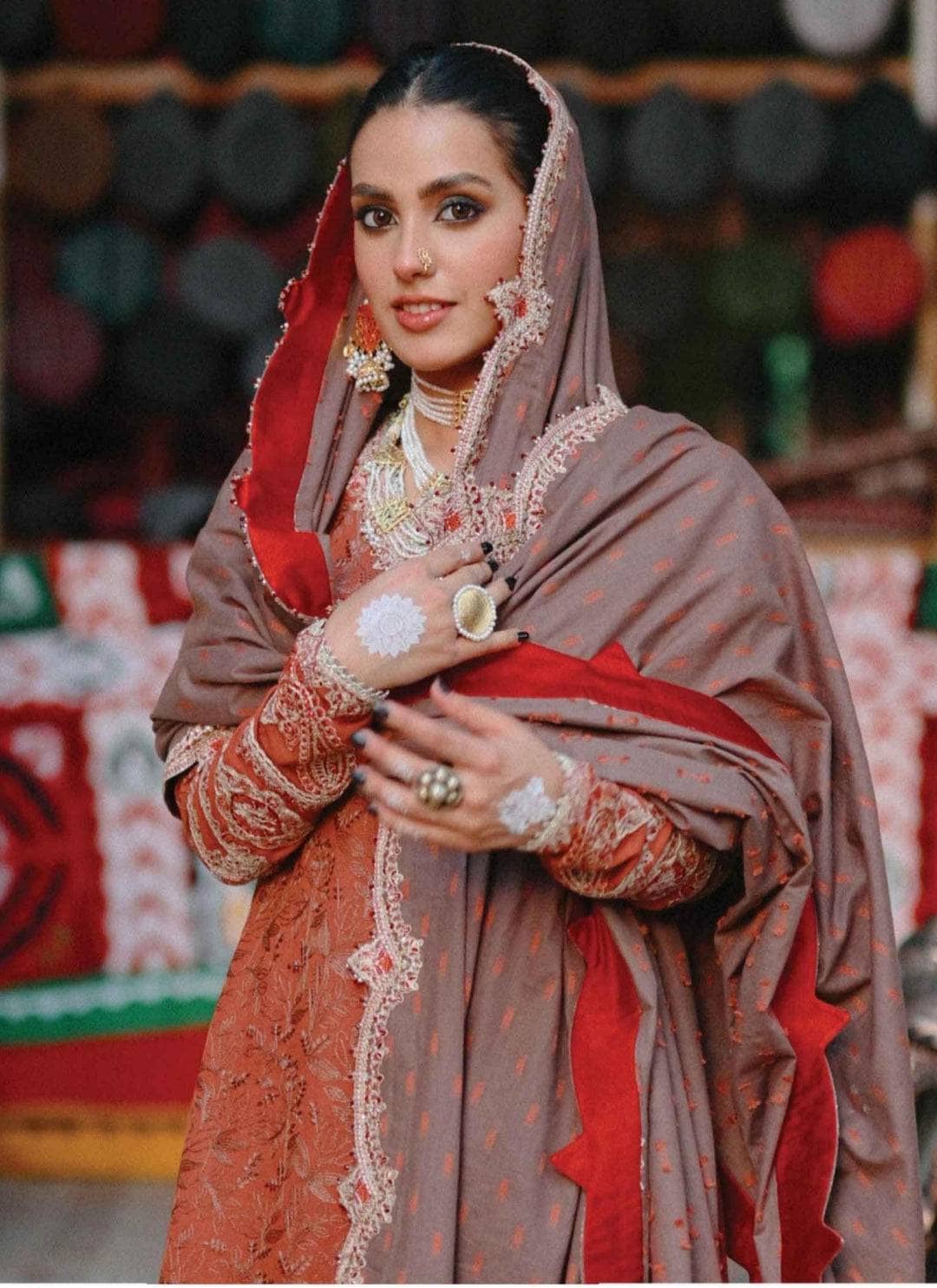 img_qalamkar_luxury_shawl_collection_awwal_boutique