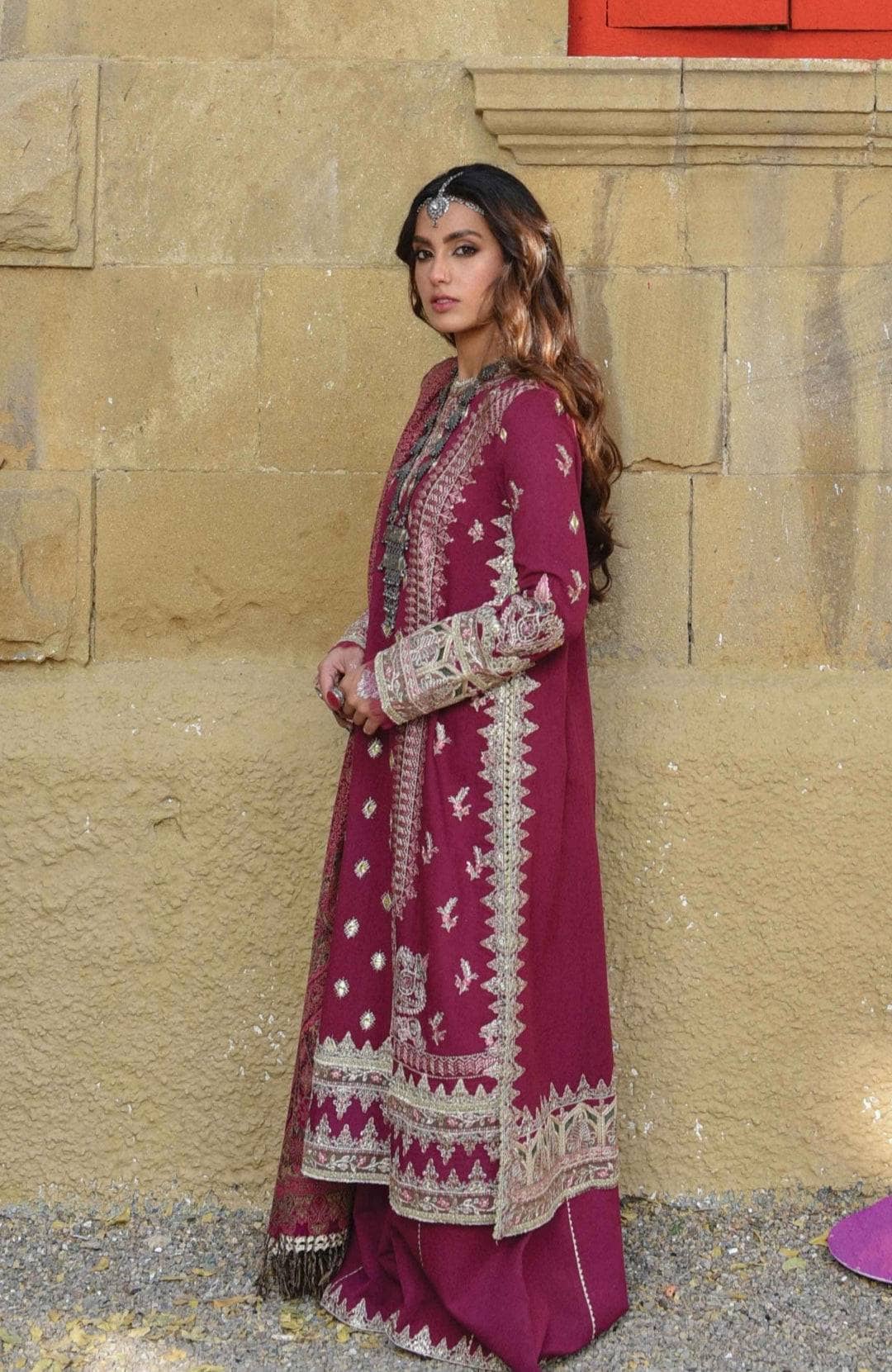 img_qalamkar_luxury_shawl_collection_awwal_boutique