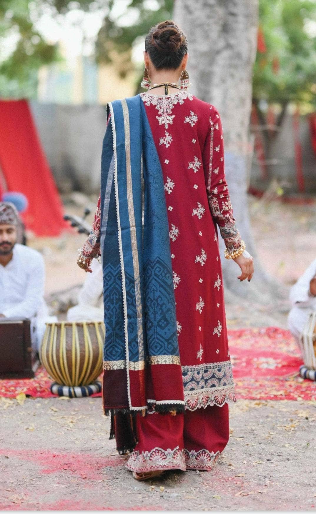 img_qalamkar_luxury_shawl_collection_awwal_boutique