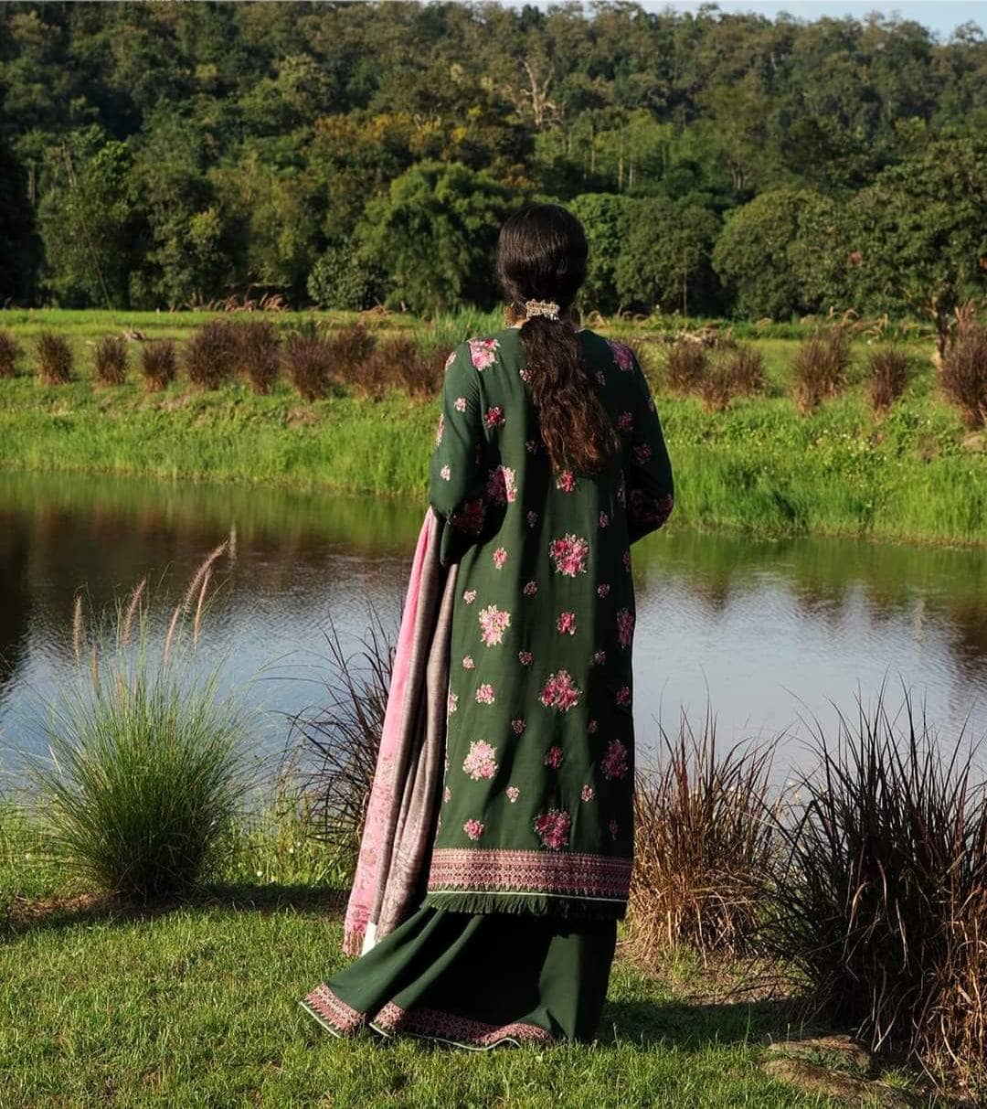 img_zara_shahjahan_winter_shawl_collection_22_awwal_boutique