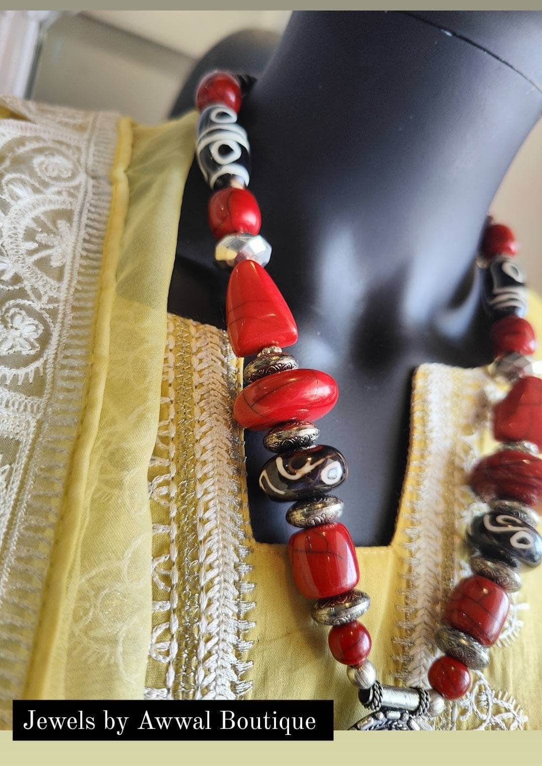 img_necklace_stone_awwal_boutique