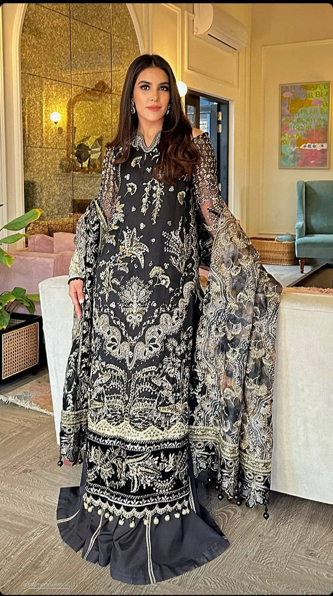 img_nureh_secret_garden_royal_palace_awwal_boutique