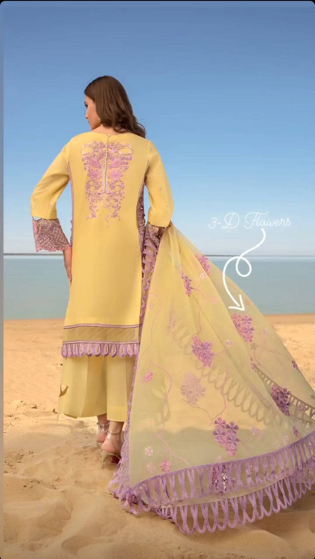 img_rang_rasiya_lawn_23_awwal_boutique