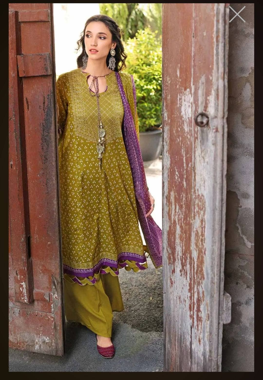 img_gul_ahmed_chunari_lawn_23_awwal_boutique