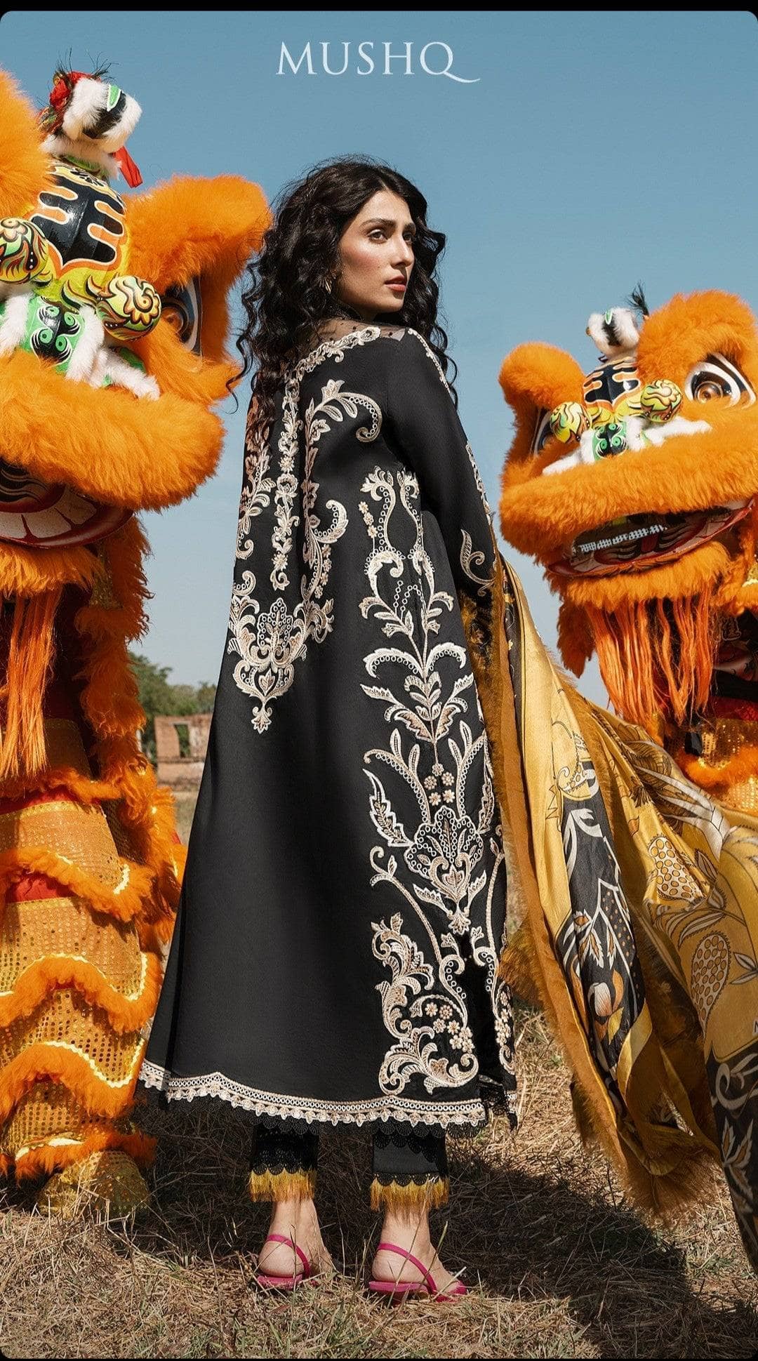 img_mushq_lawana_lawn_23_awwal_boutique