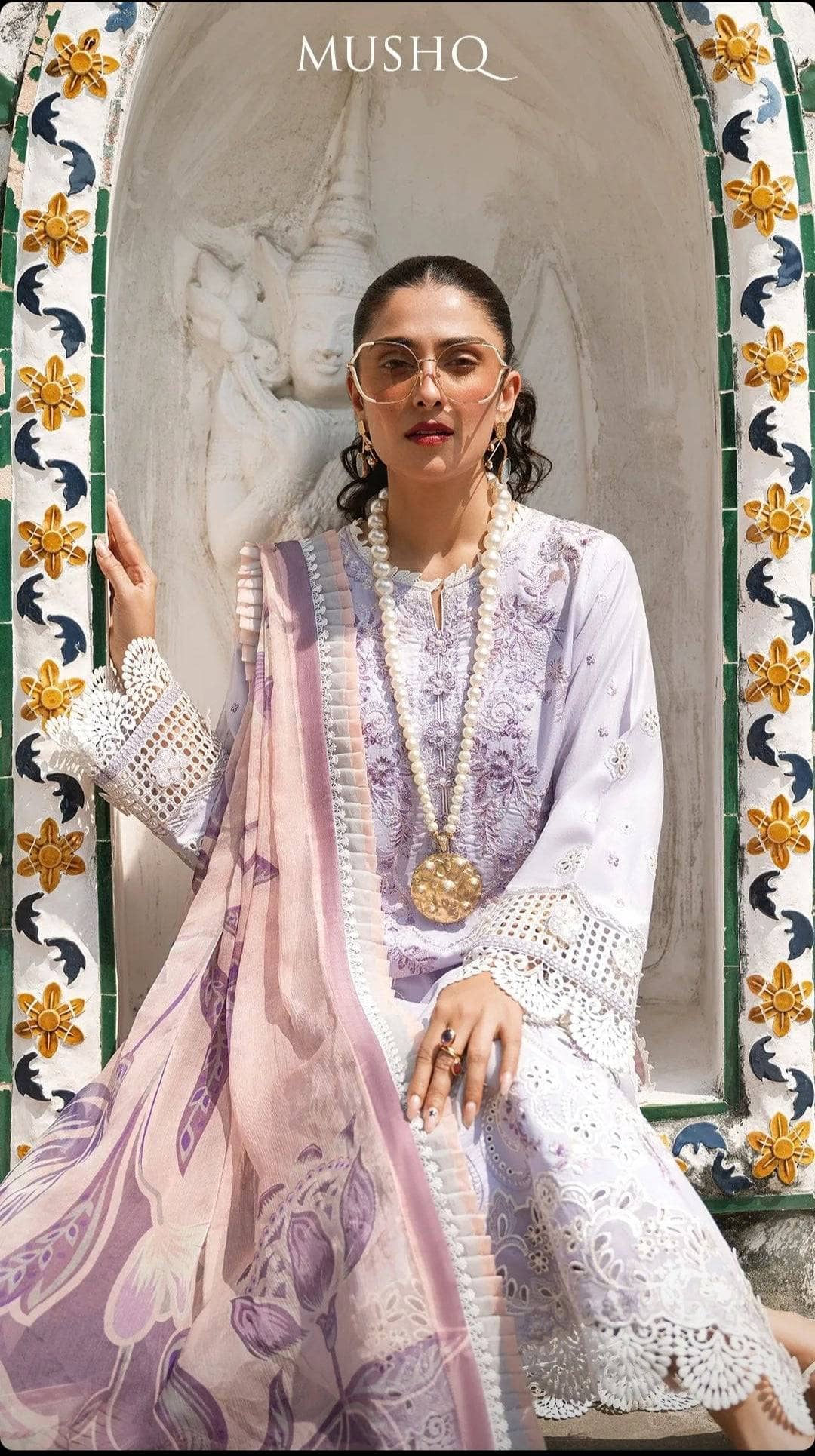 img_mushq_lawn_23_awwal_boutique