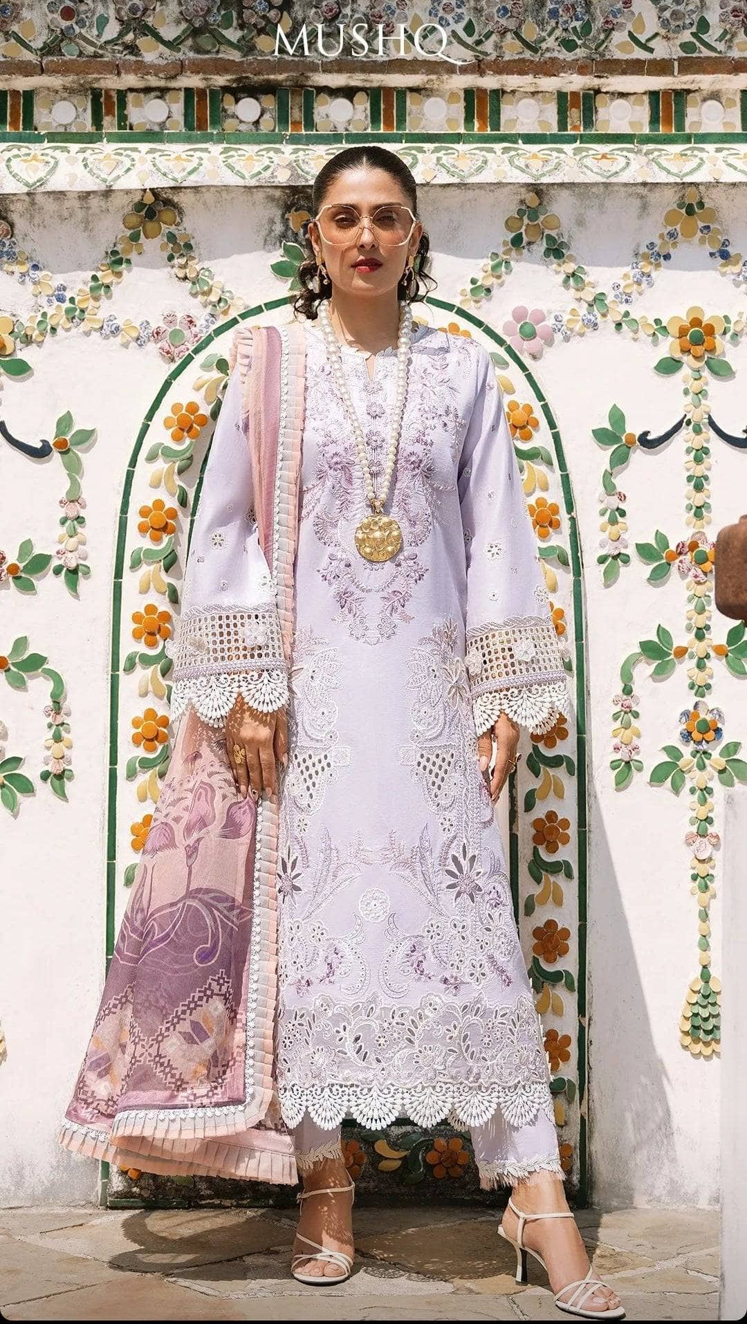 img_mushq_lawn_23_awwal_boutique