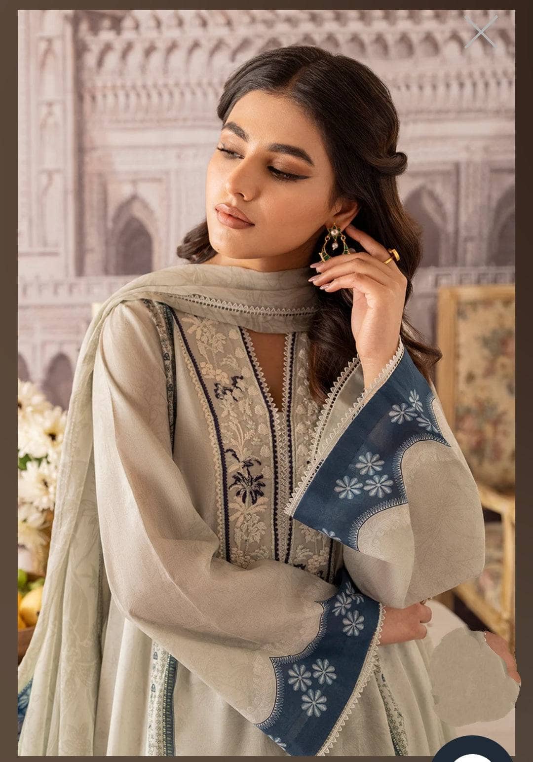 img_cross_stitch_eid_lawn_23_awwal_boutique