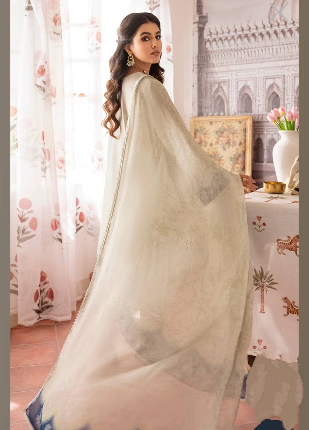 img_cross_stitch_eid_lawn_23_awwal_boutique