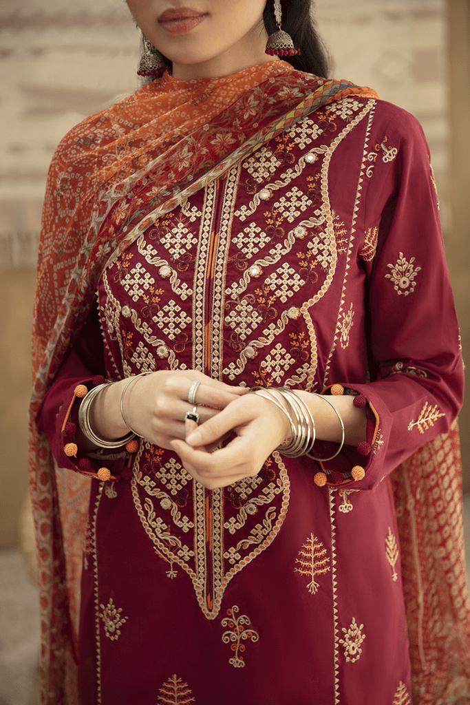 img_q_line_by_qalamkar_luxury_lawn_2021_awwal_boutique