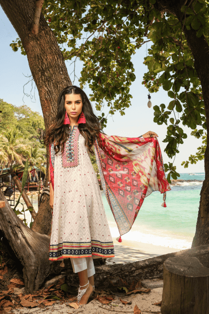 img_lsm_shades_of_summer_lawn_2020_awwal_boutique