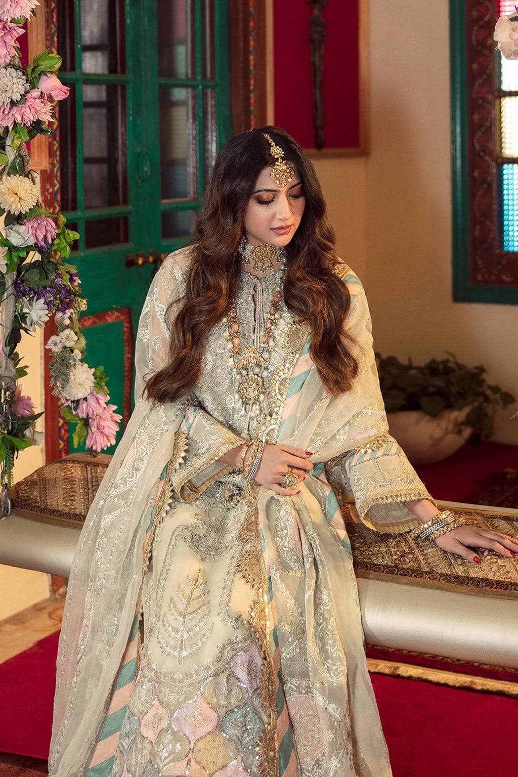 img_gisele_shagun_wedding_edition_awwal_boutique