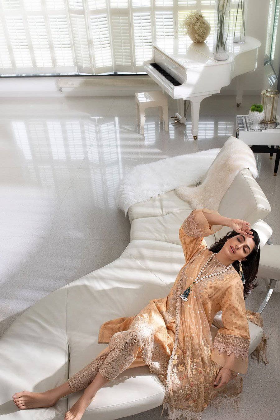 img_sobia_nazir_lawn_collection_2021_awwal_boutique