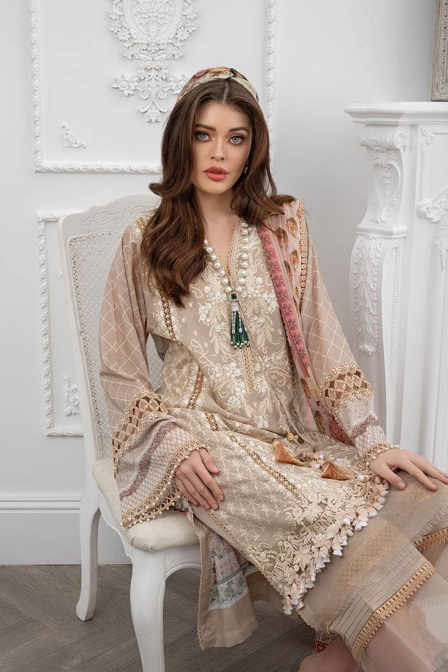 img_sobia_nazir_lawn_collection_2021_awwal_boutique