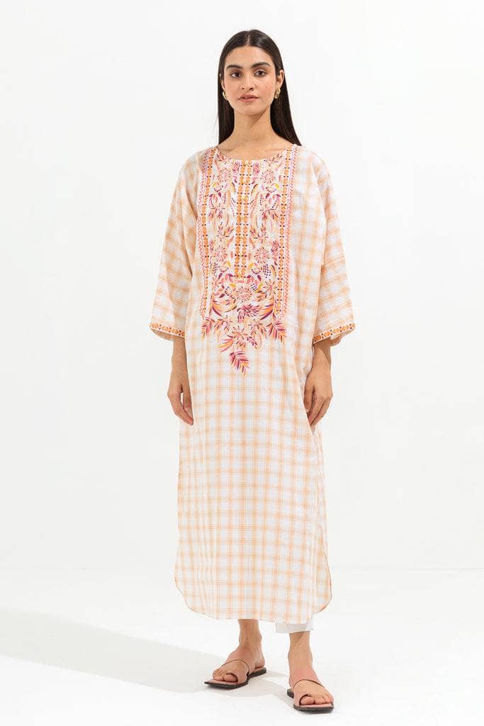 img_beechtree_lawn_2022_awwal_boutique