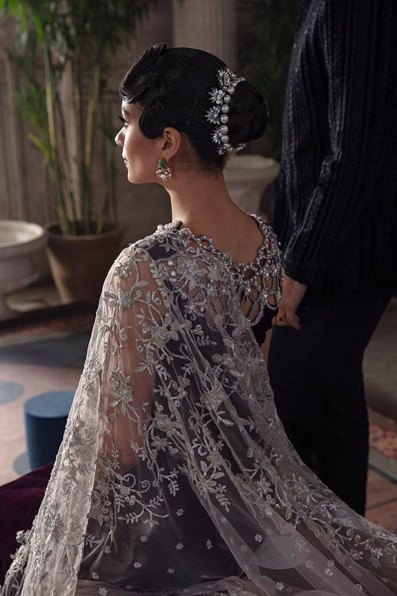 img_mushq_tehzeeb_velvet_edition_awwal_boutique