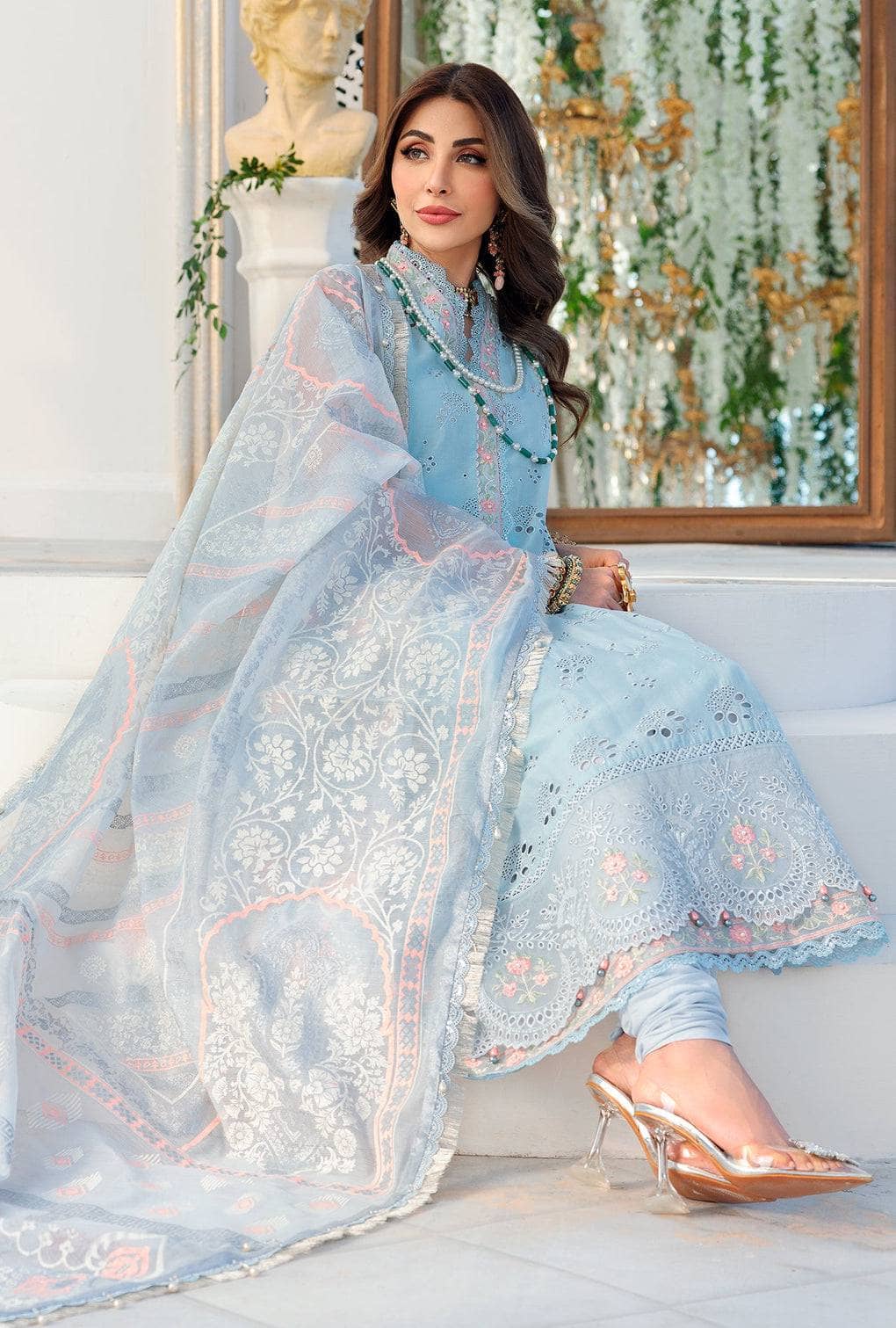 Img_saadia_asad_lawn_chikankari_awwal_boutique
