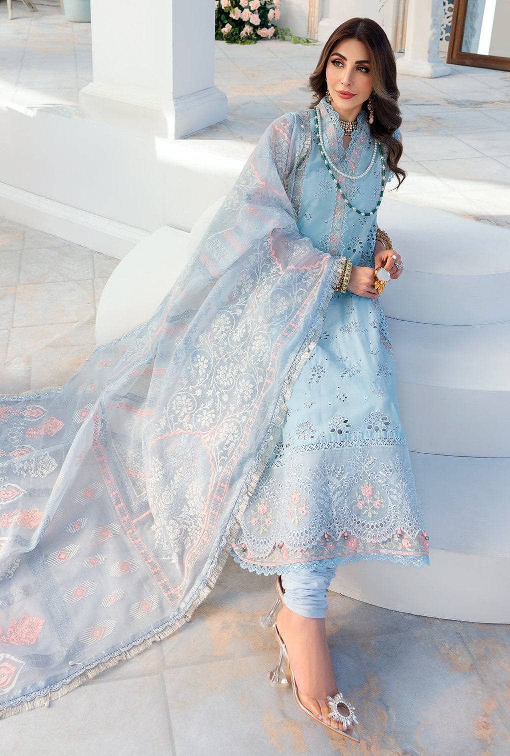 Img_saadia_asad_lawn_chikankari_awwal_boutique