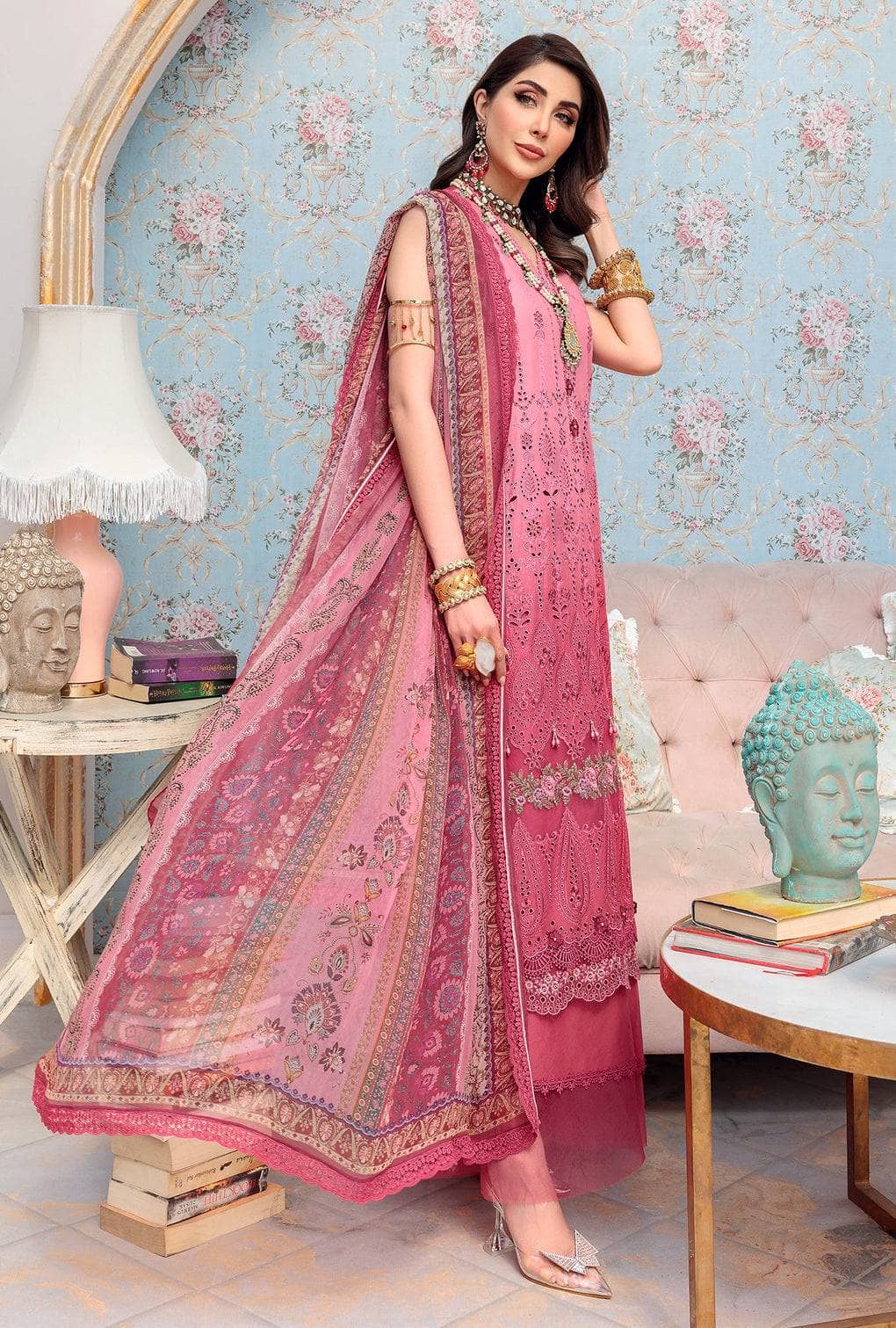 img_saadia_asad_chikankari_lawn_22_awwal_boutique