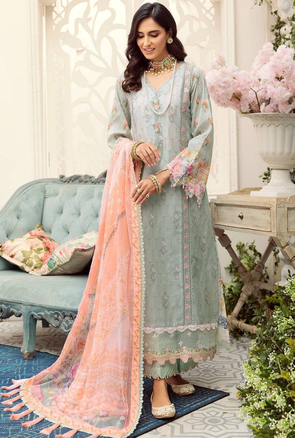 img_saadia_asad_lawn_22_awwal_boutique