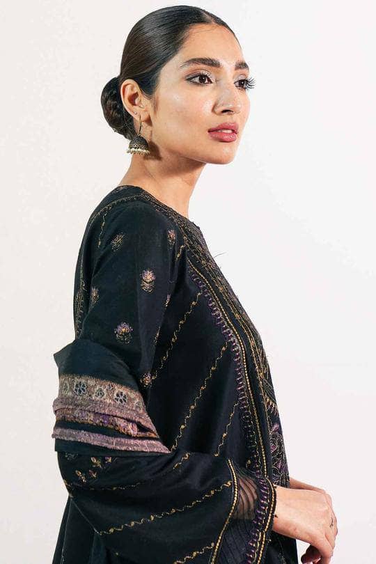 img_zara_shahjahan_lawn_2021_awwal_boutique