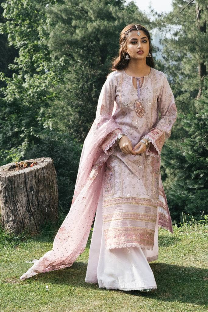 img_qalamkar_luxury_festive_22_awwal_boutique