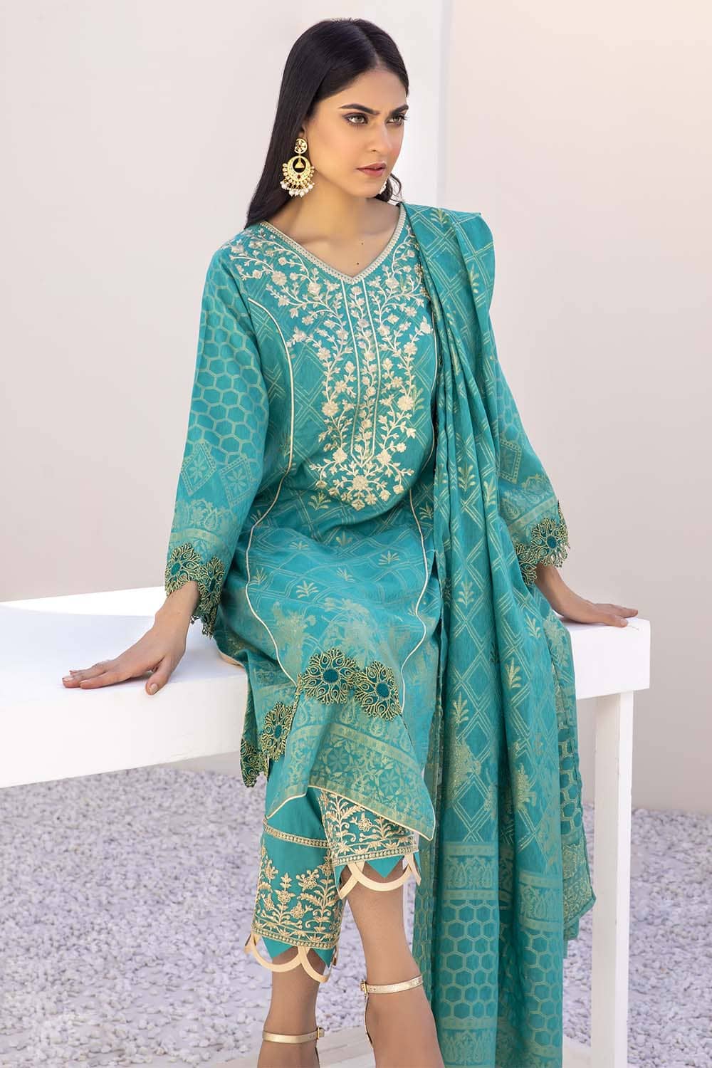 img_azure_luxury_jacquard_festive_collection_awwal_boutique