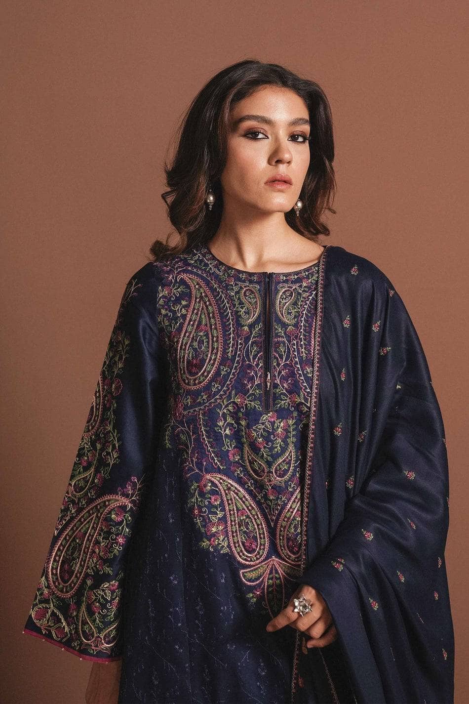 img_zara_shahjahan_winter_21_awwal_boutique