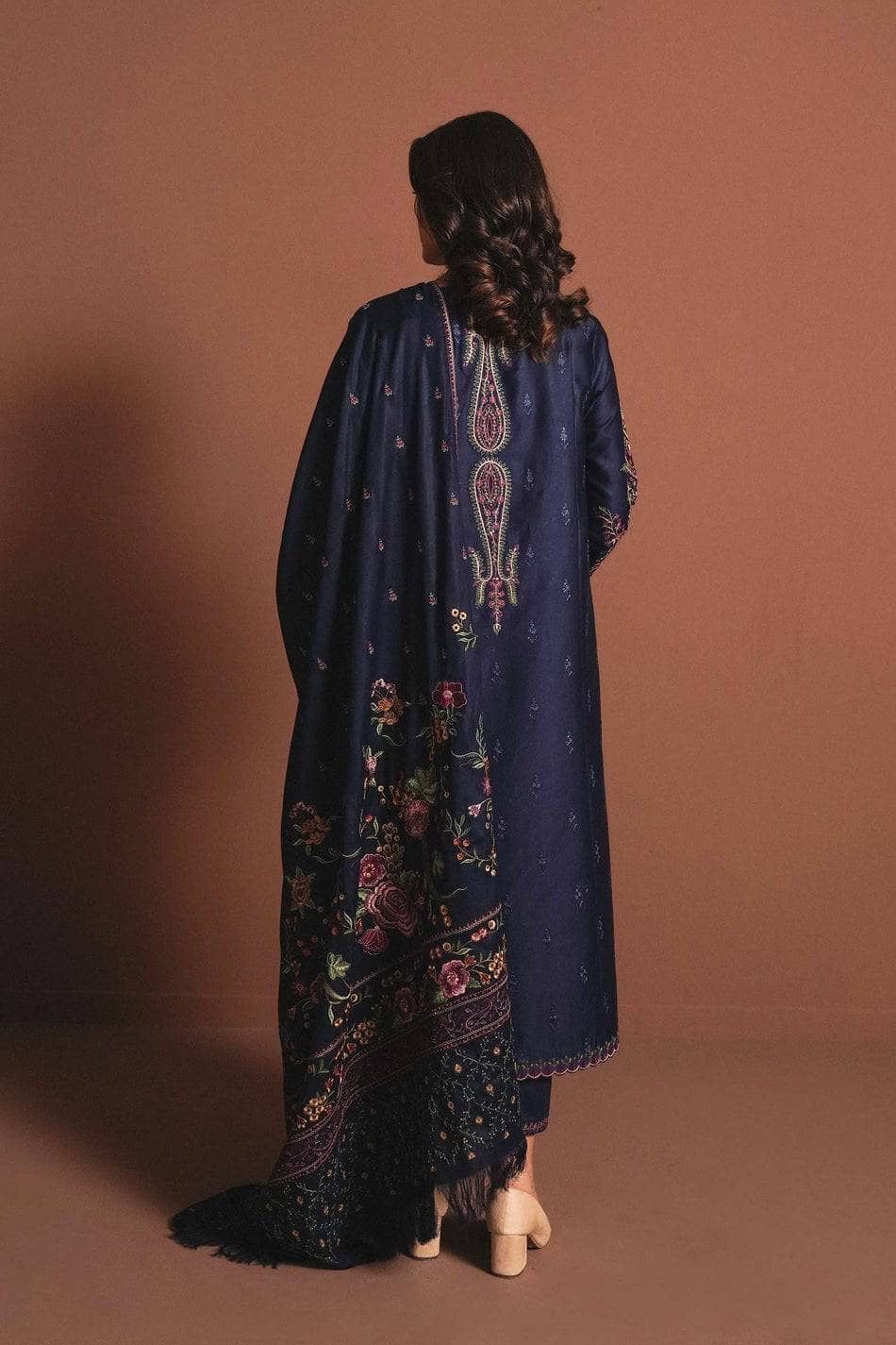 img_zara_shahjahan_winter_21_awwal_boutique