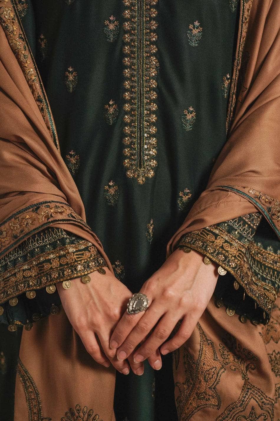 img_zara_shahjahan_winter_21_awwal_boutique