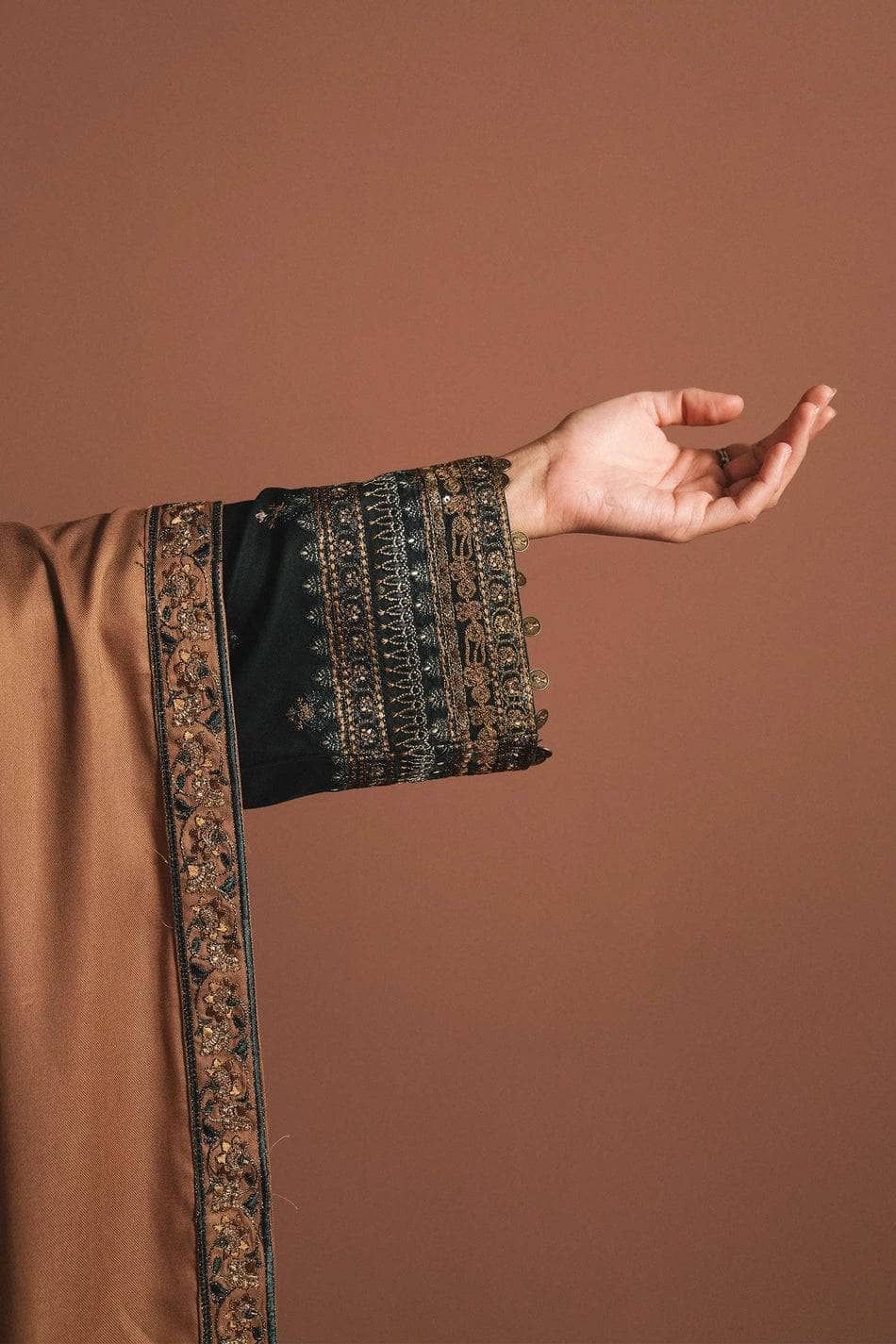 img_zara_shahjahan_winter_21_awwal_boutique