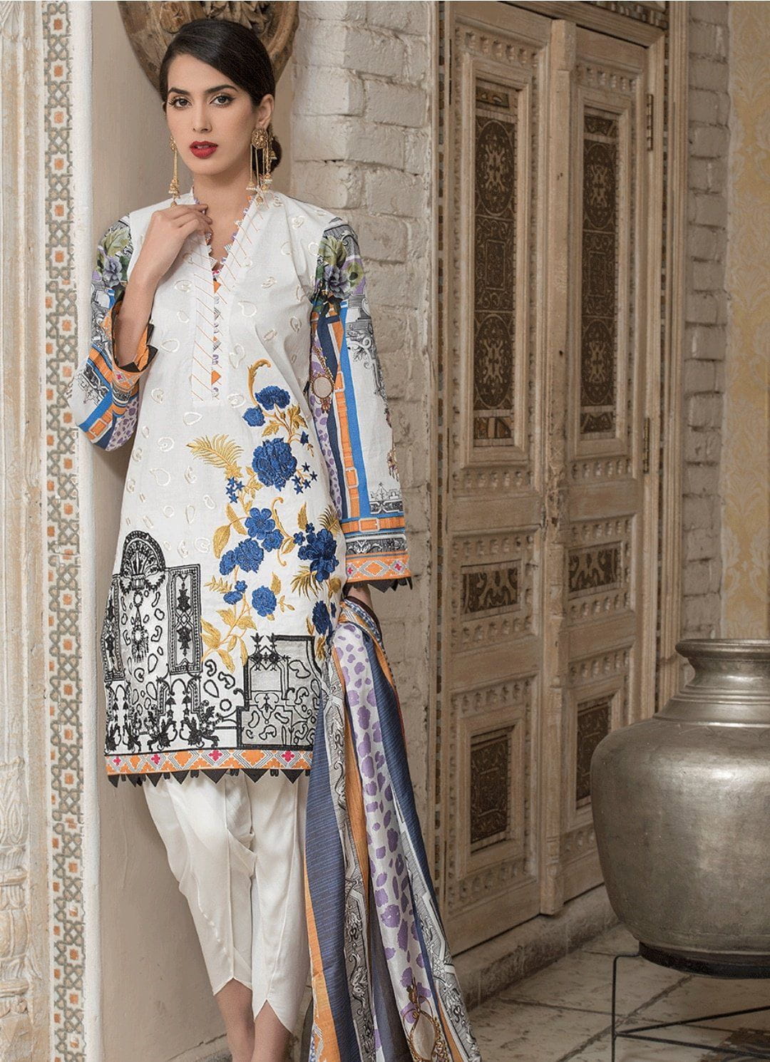 img_panache_lawn_awwal_boutique