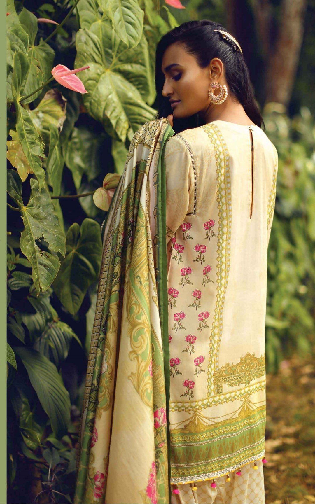 img_afsaneh_sahib_e_jamaal_lawn_awwal_boutique