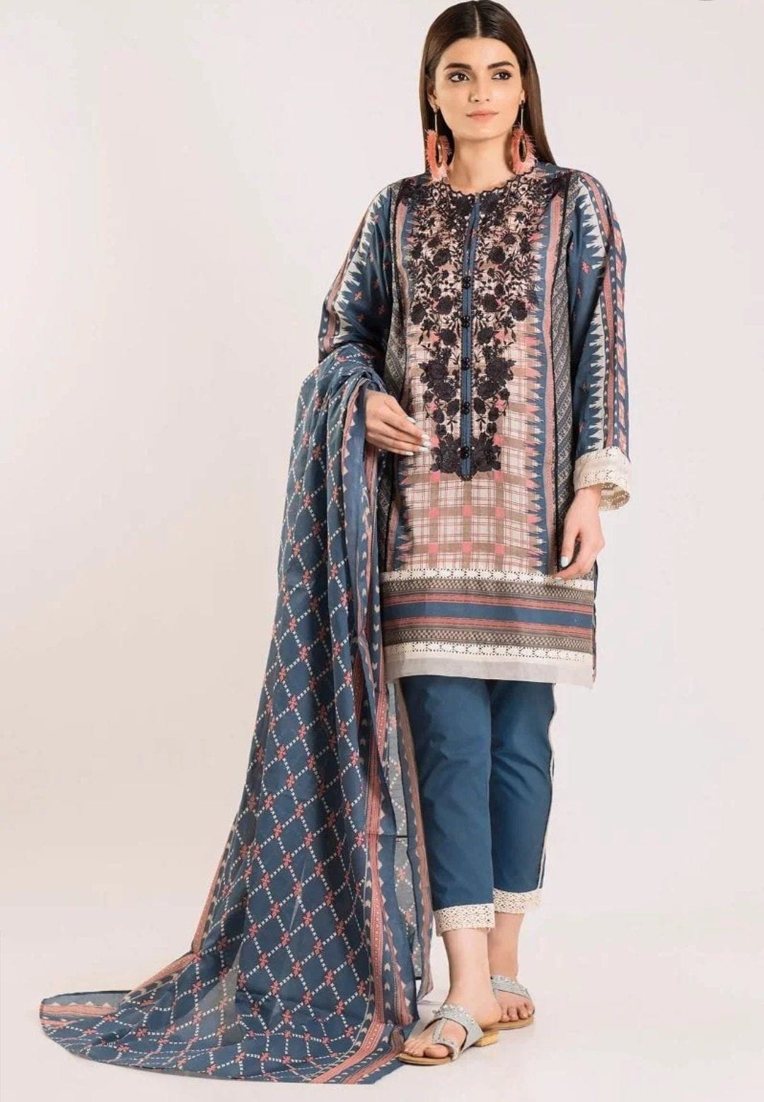 img_khaadi_cambric_autumn_collection_awwal_boutique