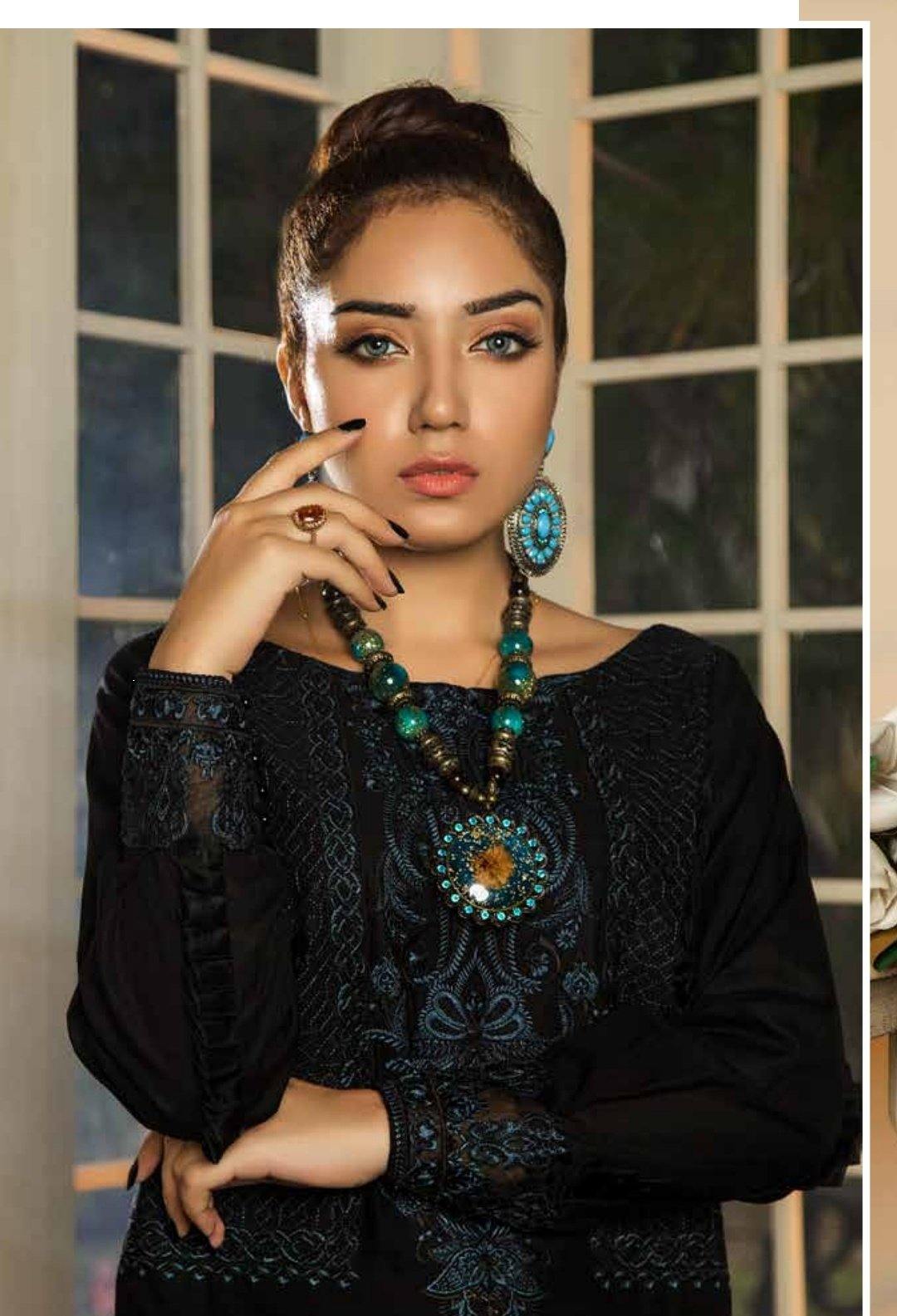 img_adans_libas_muzayyan_black_jacquard_kurti_collection_awwal_boutique