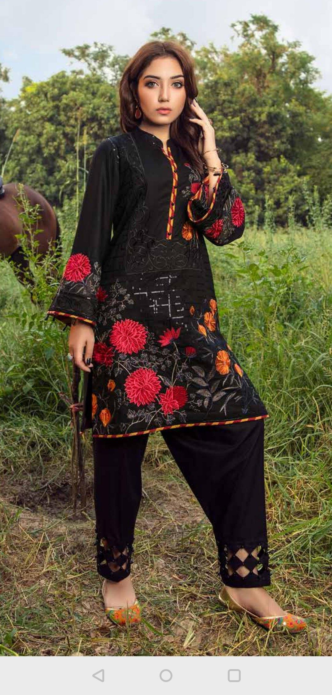img_adans_libas_muzayyan_black_jacquard_kurti_collection_awwal_boutique