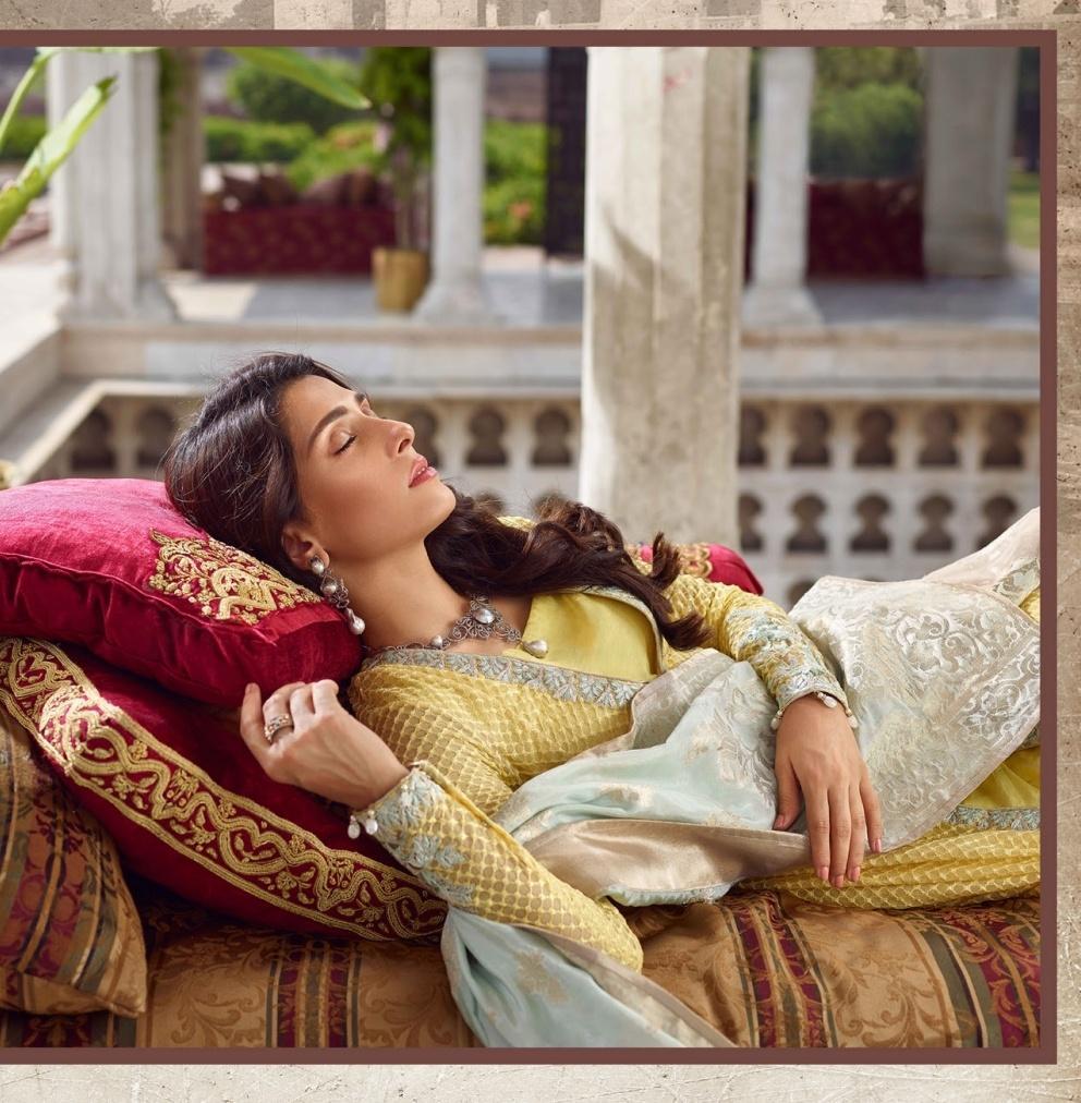 img_qalamkar_luxury_wedding_edition_awwal_boutique