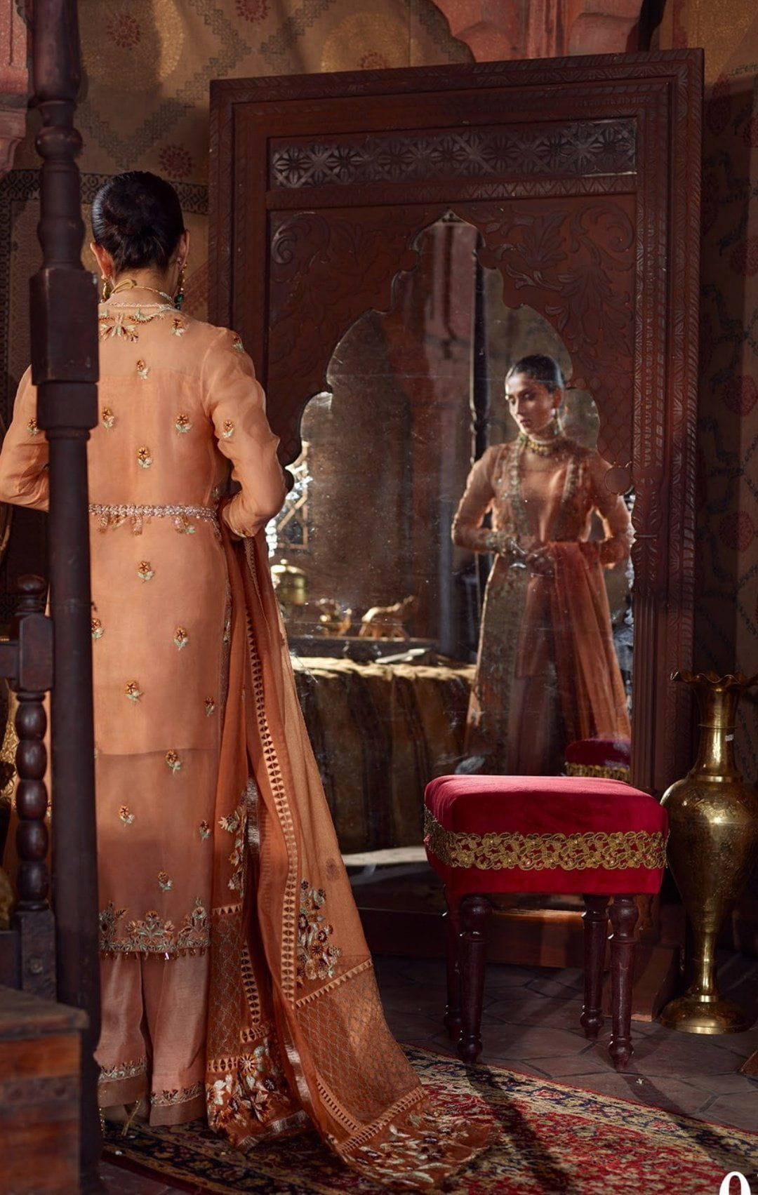 img_qalamkar_faiza_saqlain_chiffon_wedding_edition_awwal_boutique