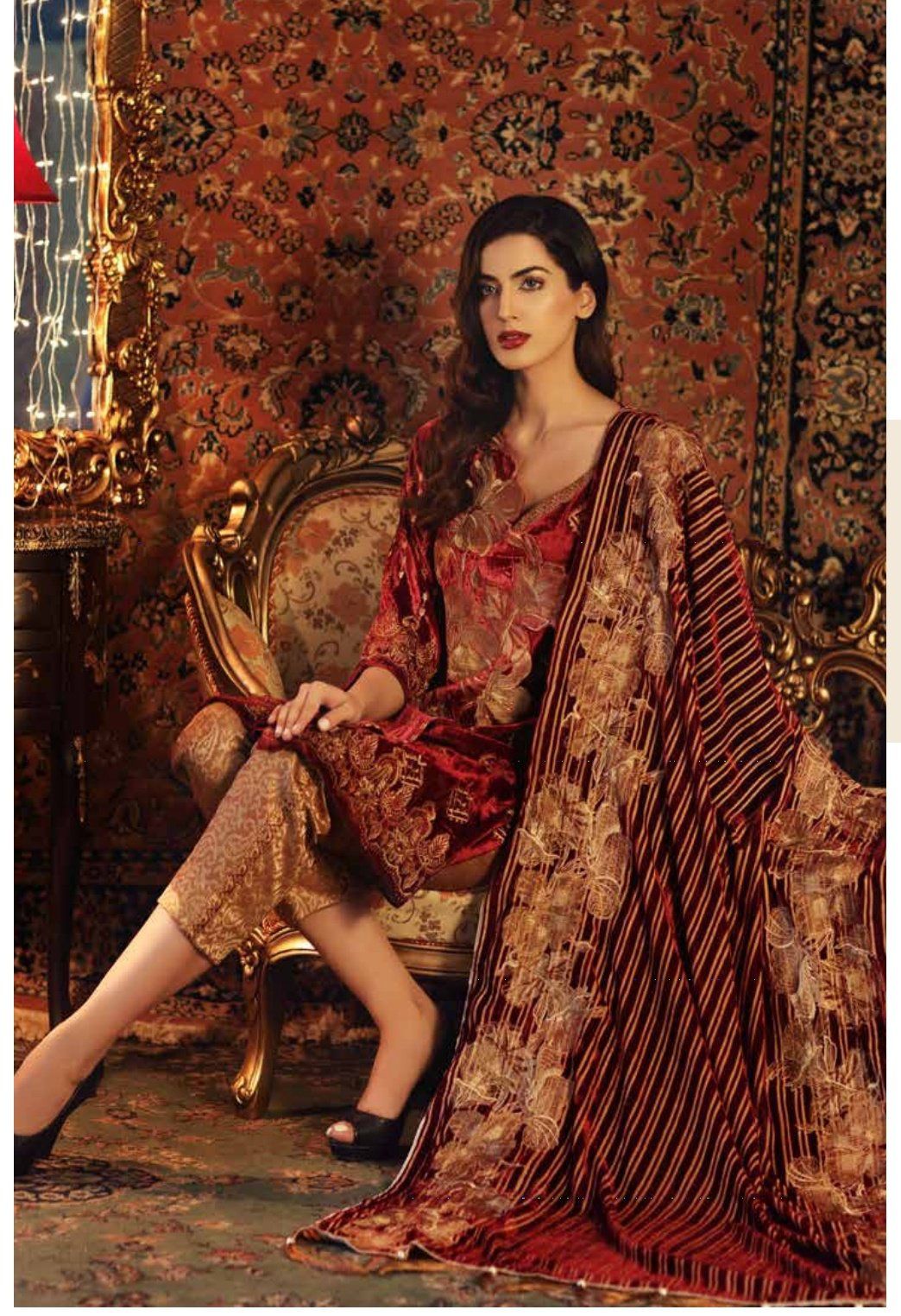 img_charizma_signora_velvet_collection_awwal_boutique