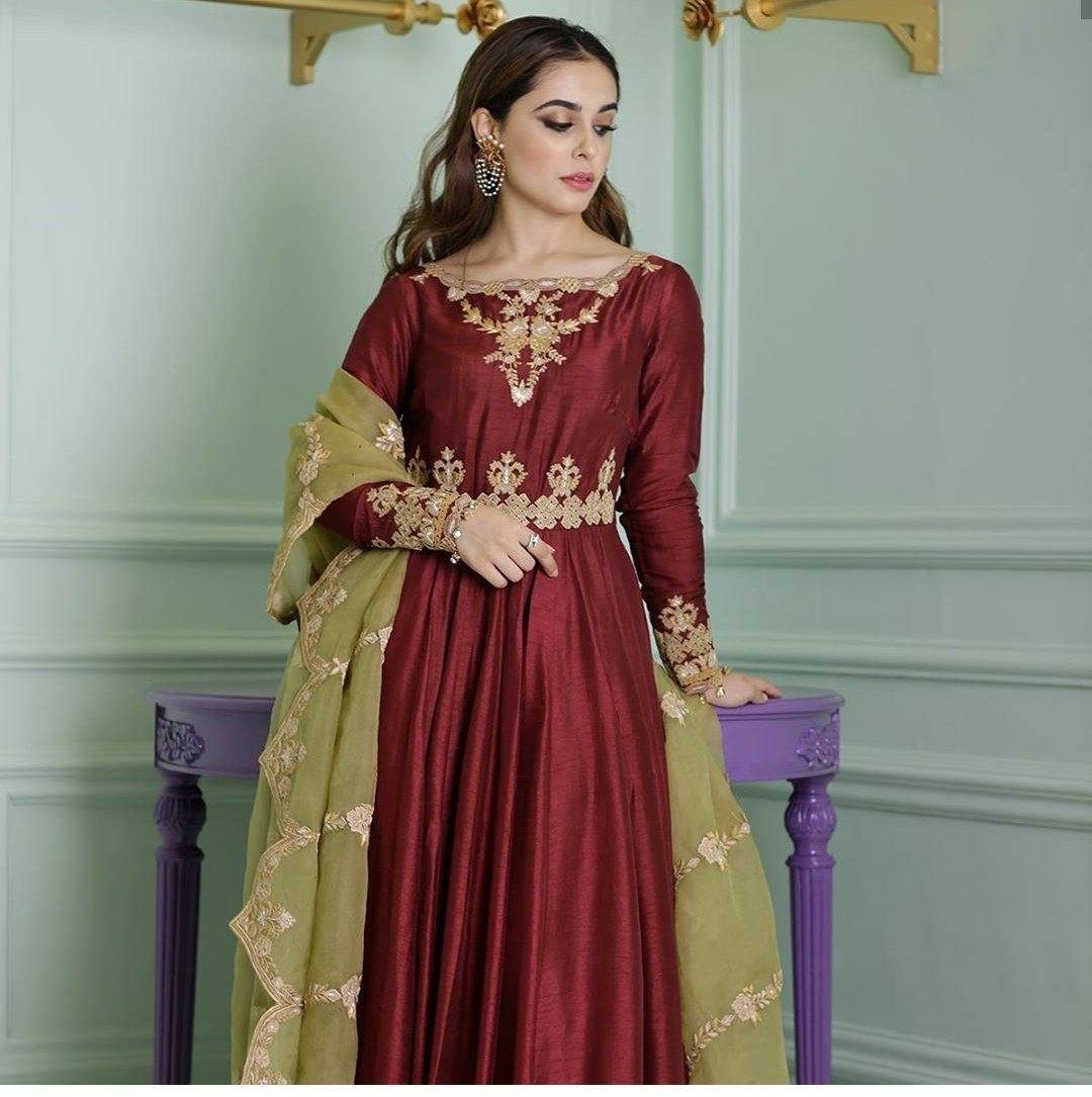 img_qalamkar_faiza_saqlain_chiffon_wedding_edition_awwal_boutique