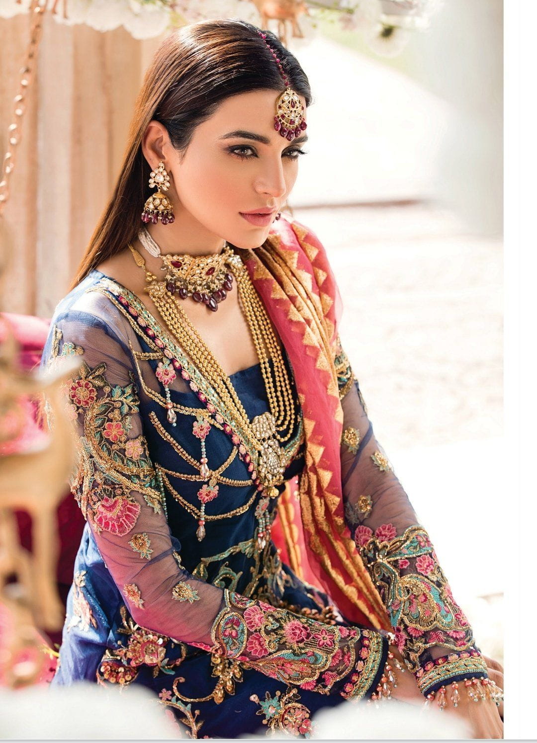 img_gulaal_zohra_wedding_edition_awwal_boutique