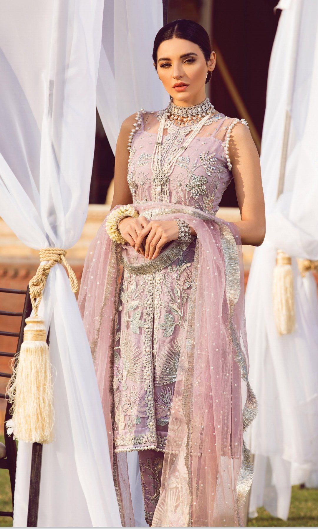 img_gulaal_zohra_wedding_edition_awwal_boutique